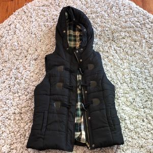 Puffy vest